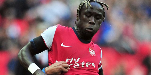 Sagna: Saya Tidak Akan Bertahan di Arsenal Sagna: Saya Tidak Akan Bertahan di Arsenal