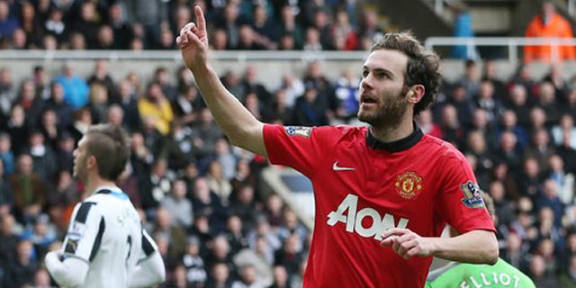 Ketika Mata dan Giggs Saling Memuji Kemampuan Kaki Kiri