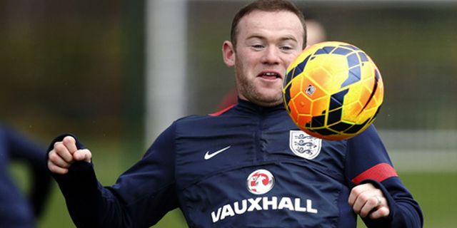 Giggs Yakin Rooney Tampil Beringas Bersama Inggris