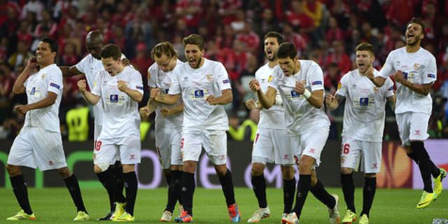 Review: Kutukan Guttmann Berlanjut, Sevilla Raih Trofi Liga Europa Ketiga Review: Kutukan Guttmann Berlanjut, Sevilla Raih Trofi Liga Europa Ketiga