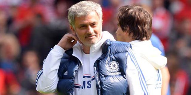 Mourinho, Tak Buru-buru Promosikan Pemain Muda 