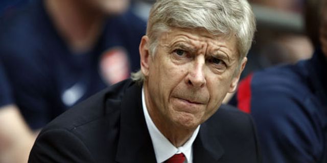 Sembilan Tahun, Wenger Dilanda Keraguan