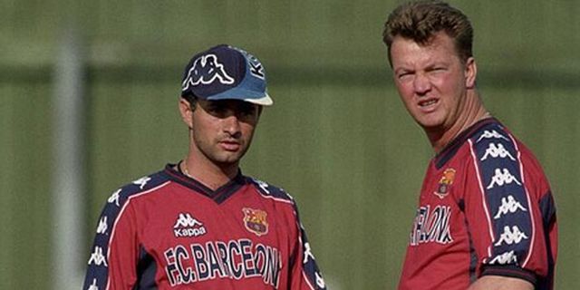 Ketika Van Gaal dan Mourinho Bersama di Barca Ketika Van Gaal dan Mourinho Bersama di Barca