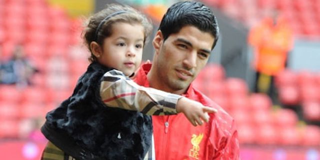 Inikah Tanda Suarez Pasti Bertahan di Liverpool? Inikah Tanda Suarez Pasti Bertahan di Liverpool?