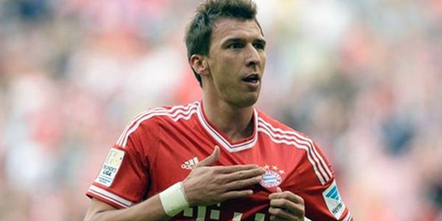Mandzukic Rekrutan Perdana Van Gaal? 
