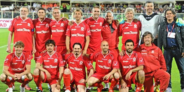 Baggio, Batistuta, Zanetti Bersatu Untuk Kemanusiaan Baggio, Batistuta, Zanetti Bersatu Untuk Kemanusiaan
