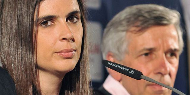 Galeri Foto Presentasi Resmi Helena Costa