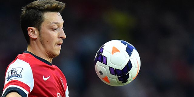 Ozil Ingin Cetak Lebih Banyak Gol di Arsenal