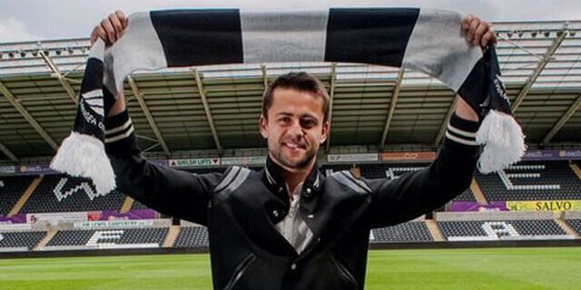 Fabianski Resmi Gabung Swansea