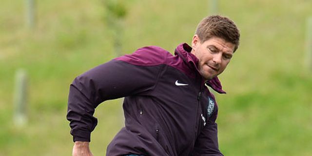 Gerrard: Inggris Bermain dengan Cara Hodgson