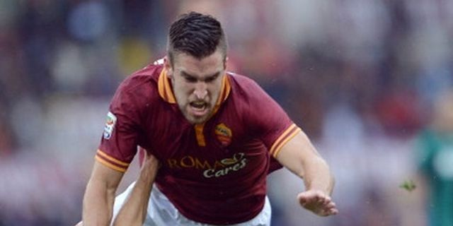 United Siapkan 25 Juta Pounds Untuk Strootman