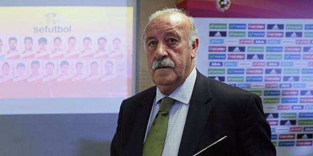 Del Bosque: Tak Ada Masalah Antara Pemain Madrid dan Barca