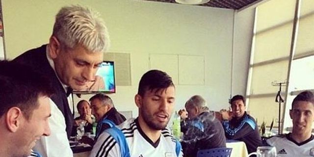Aguero Rayakan Ultah Bersama Messi Aguero Rayakan Ultah Bersama Messi