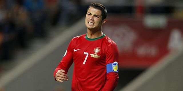Ronaldo Mungkin Absen Lawan Jerman