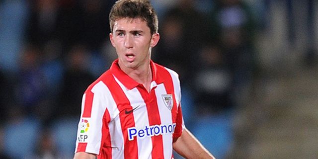 Laporte Bermimpi Gantikan Puyol di Barcelona
