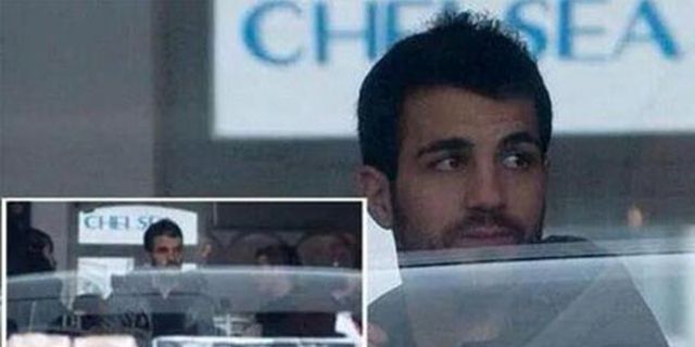 Merapat ke Chelsea, Foto Fabregas di London Beredar 