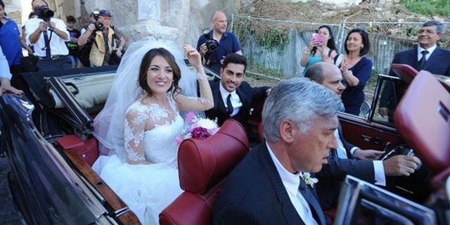 Ancelotti, Bahagia Sambut Pernikahan Sang Putri Ancelotti, Bahagia Sambut Pernikahan Sang Putri