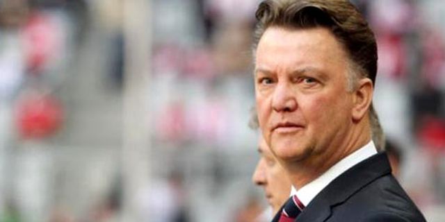 Van Gaal Minta Segera Dibelikan Trio Jerman