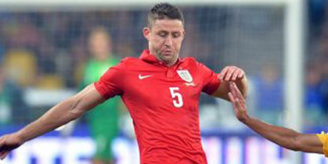 Cahill: Pernah Lawan Balotelli dan Suarez Akan Sangat Membantu