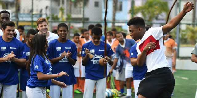 Penggawa Inggris Jajal Capoeira Penggawa Inggris Jajal Capoeira