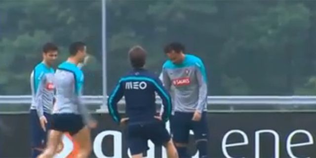 Latihan, Ronaldo Menari Samba