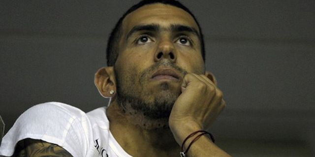 Komplain Istri Tevez Untuk Argentina