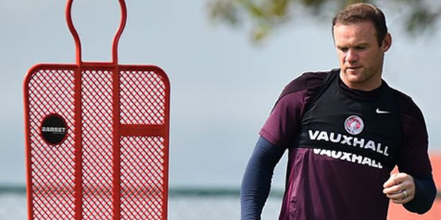 'Wayne Rooney Masih Pemain Terbaik Inggris' 'Wayne Rooney Masih Pemain Terbaik Inggris'