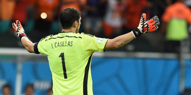 Spanyol Hancur, Casillas Rela Disalahkan