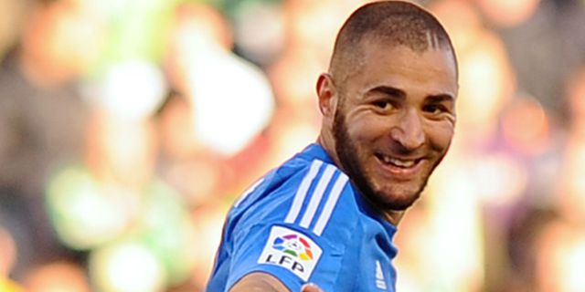 Zidane: Benzema Bisa Jadi Kapten Real Madrid