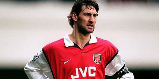 Tony Adams: Arsenal Butuh Yaya Toure