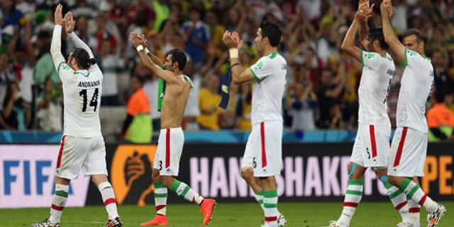 Imbangi Nigeria, Clean Sheet Perdana Iran