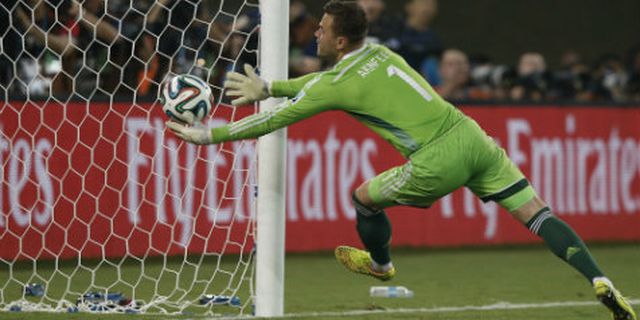 Blunder, Kiper Rusia Minta Maaf