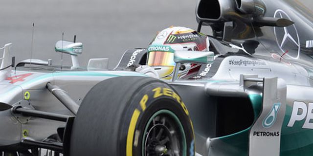 Hamilton Terdepan di Latihan Kedua F1 GP Austria