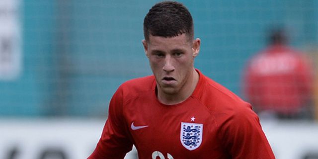 Scholes Anggap Barkley Salah Posisi