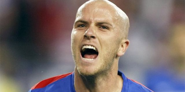 Bradley Antusias Jajal Kekuatan Ronaldo Bradley Antusias Jajal Kekuatan Ronaldo