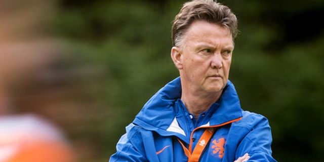 Van Gaal Harapkan Chile Jadi Lawan Tangguh Belanda Van Gaal Harapkan Chile Jadi Lawan Tangguh Belanda