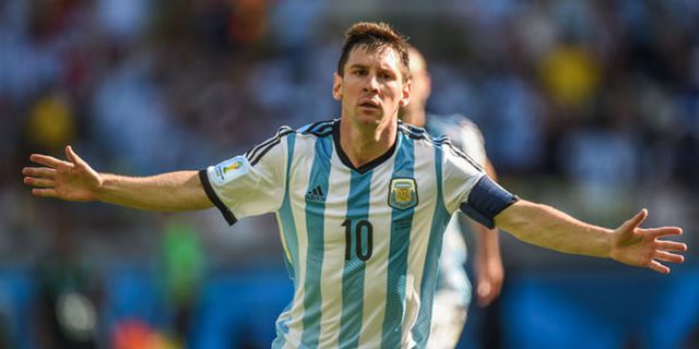 Meriahkan Pesta, Messi Bernyanyi di Markas Latihan Argentina 