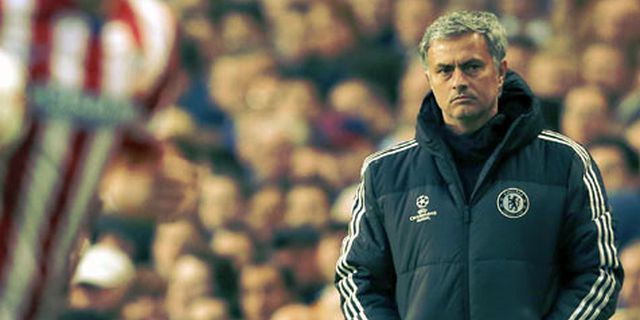 Mourinho: Musim Depan Bisa Lebih Sulit Mourinho: Musim Depan Bisa Lebih Sulit