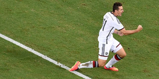 Klose Ingin Trofi Piala Dunia Ketimbang Rekor Gol Klose Ingin Trofi Piala Dunia Ketimbang Rekor Gol