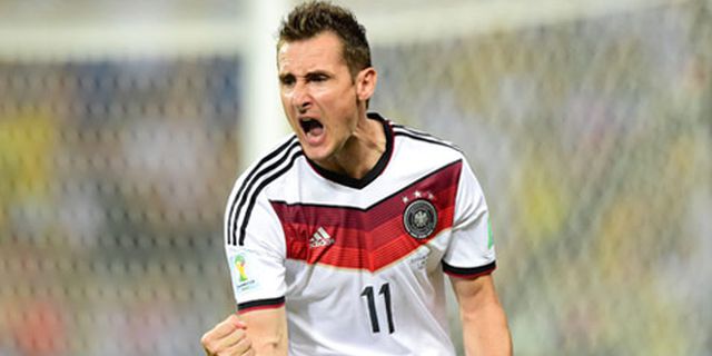 Miroslav Klose Enggan Remehkan Aljazair Miroslav Klose Enggan Remehkan Aljazair