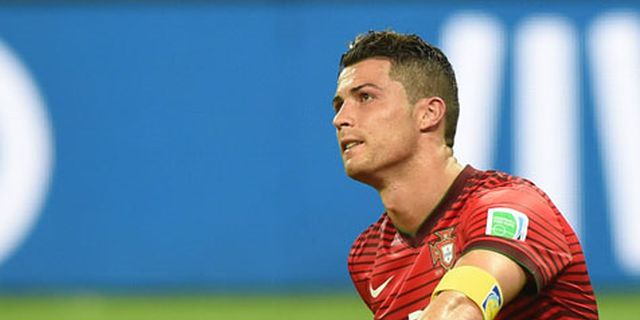 Ronaldo Terancam Absen Dua Bulan Ronaldo Terancam Absen Dua Bulan