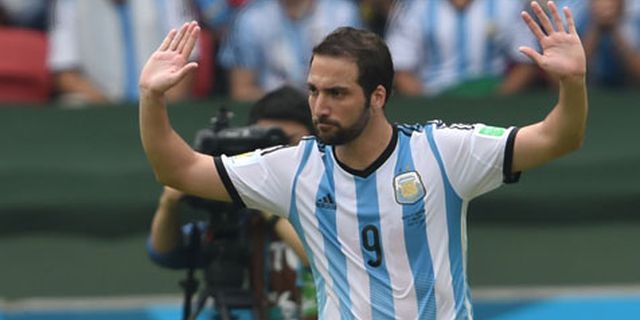 Selama Argentina Menang, Higuain Tak Peduli Dirinya Mandul 