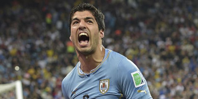 'Tak Semua Elemen Barca Setuju Suarez Diburu'