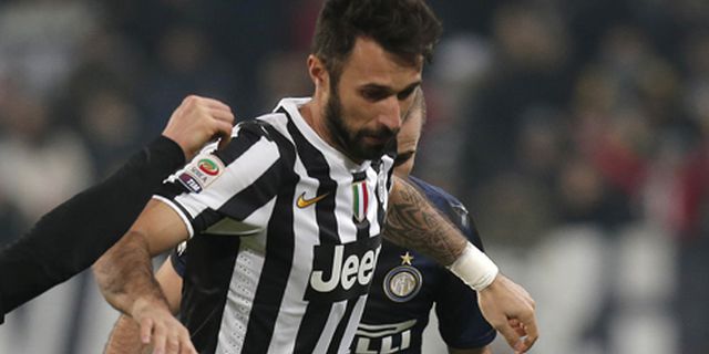 Vucinic Umumkan Tinggalkan Juventus Vucinic Umumkan Tinggalkan Juventus