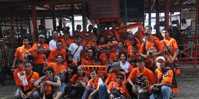 The Jakmania Miliki Jadwal Buka Puasa Bersama