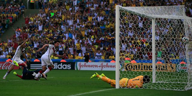 Review: Hummels Bawa Jerman ke Semifinal