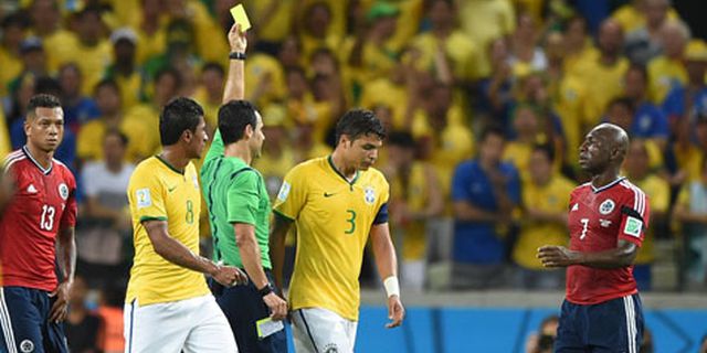 Thiago Silva: Kartu Kuning Itu Benar-benar Bodoh 