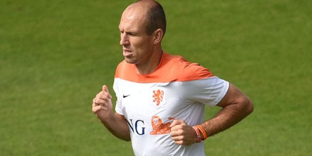 Pelatih Kosta Rika Punya Website Analisis Robben