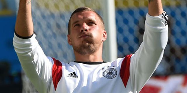 Podolski Nilai Kekuatan Jerman Lampaui Messi & Neymar 