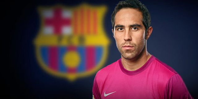 Punya Ter Stegen, Ini Alasan Barca Gaet Bravo